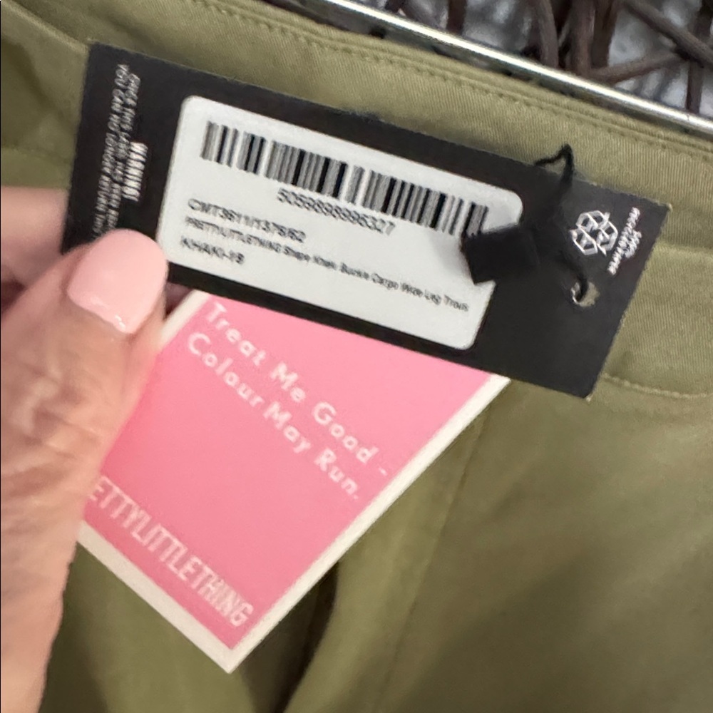 PrettyLittleThing Shape Olive Utility Cargo Pants Wide Leg Streetwear - Picture 6 of 8